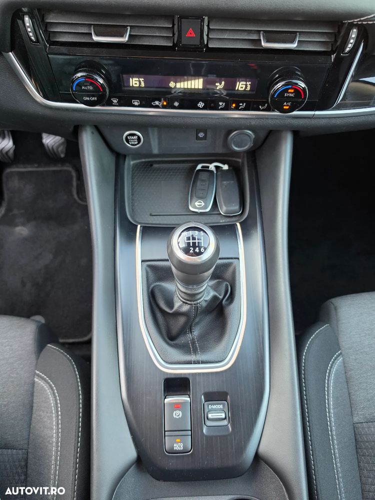 Nissan Qashqai 1.3 DIG-T MHEV N-Connecta - 39