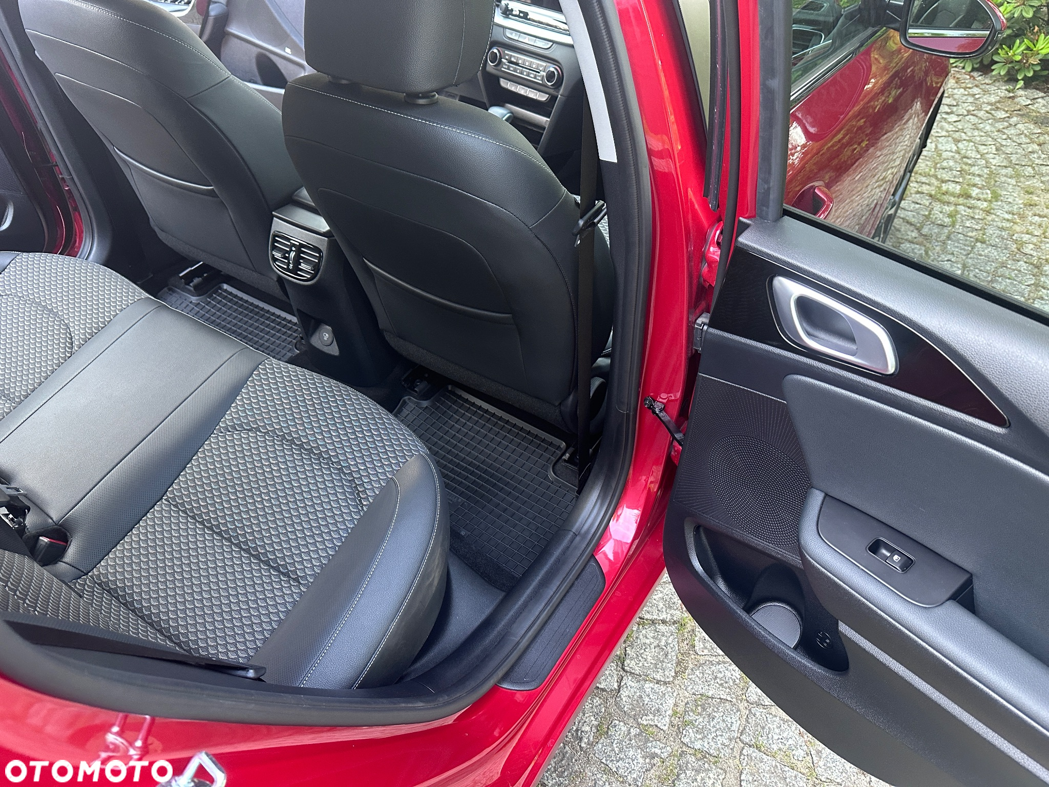Kia Ceed 1.5 T-GDI DCT7 OPF JBL Sound Edition - 8
