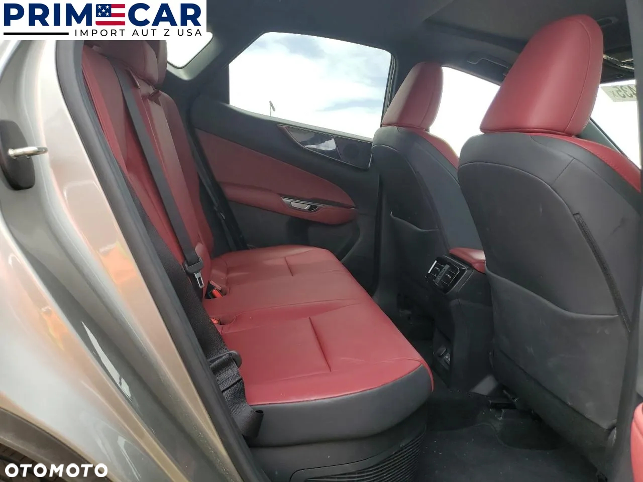 Lexus NX 350h - 11