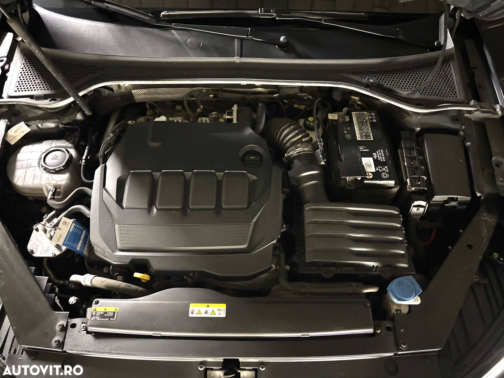 Volkswagen Passat 2.0 TDI SCR DSG - 16