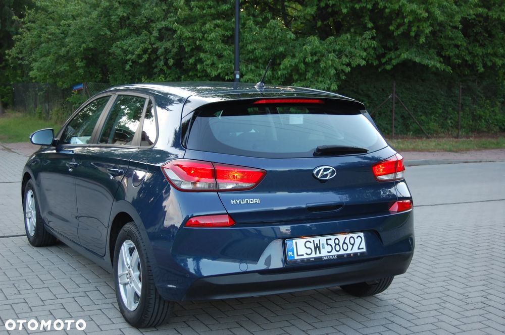 Hyundai i30 1.4 Trend - 17