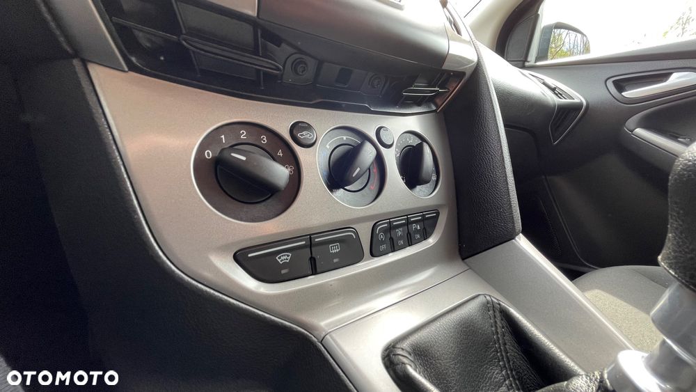 Ford Focus 1.0 EcoBoost Edition - 16