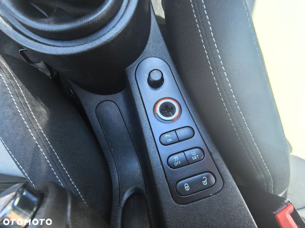 Seat Leon 2.0 TDI DPF FR - 25