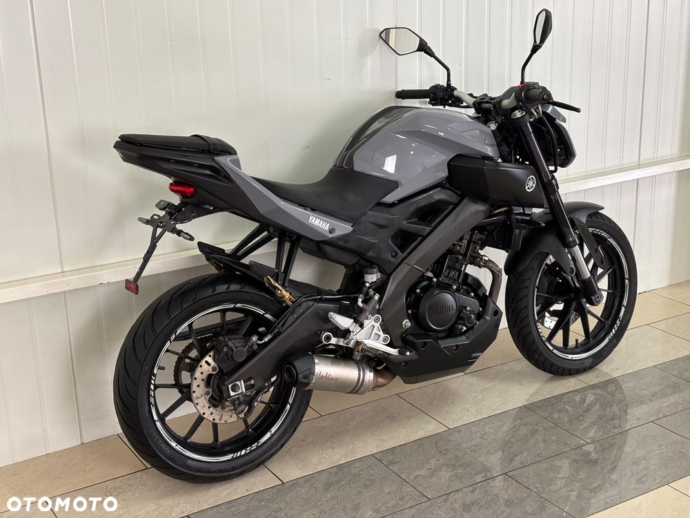 Yamaha MT - 4