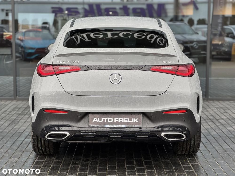 Mercedes-Benz Glc 2025 photo 5