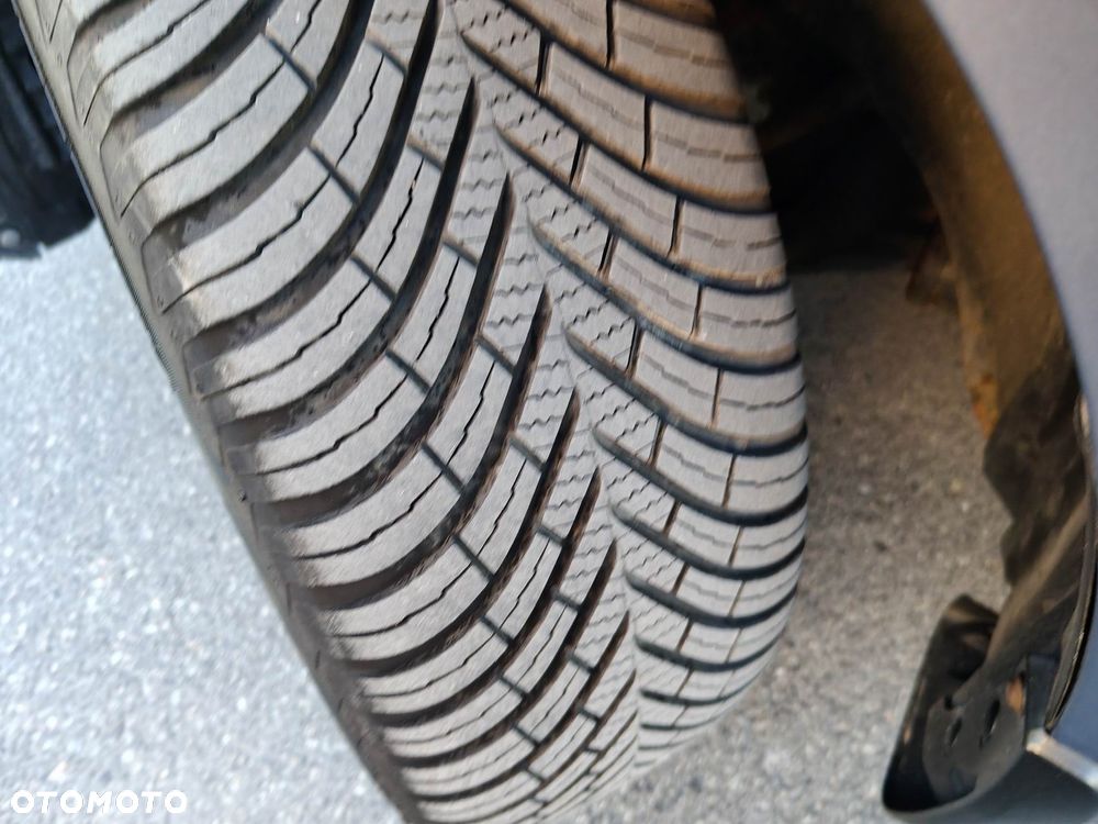 Mazda 5 2.0 Active Plus - 35