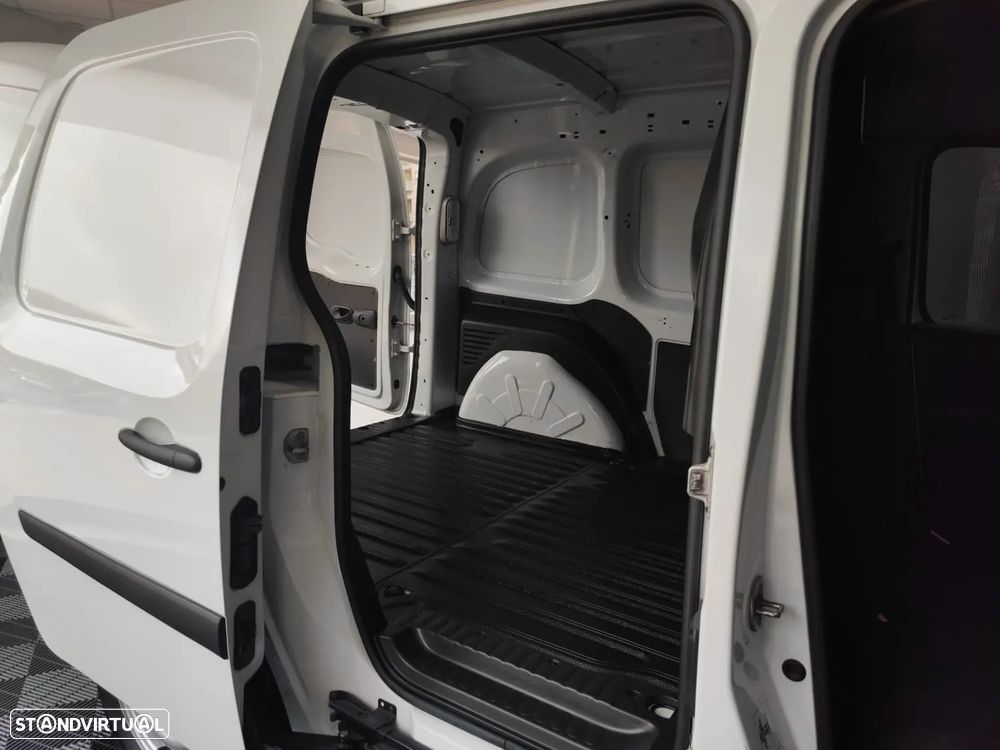 Renault KANGOO DCI EXPRESS 3LUG - 33