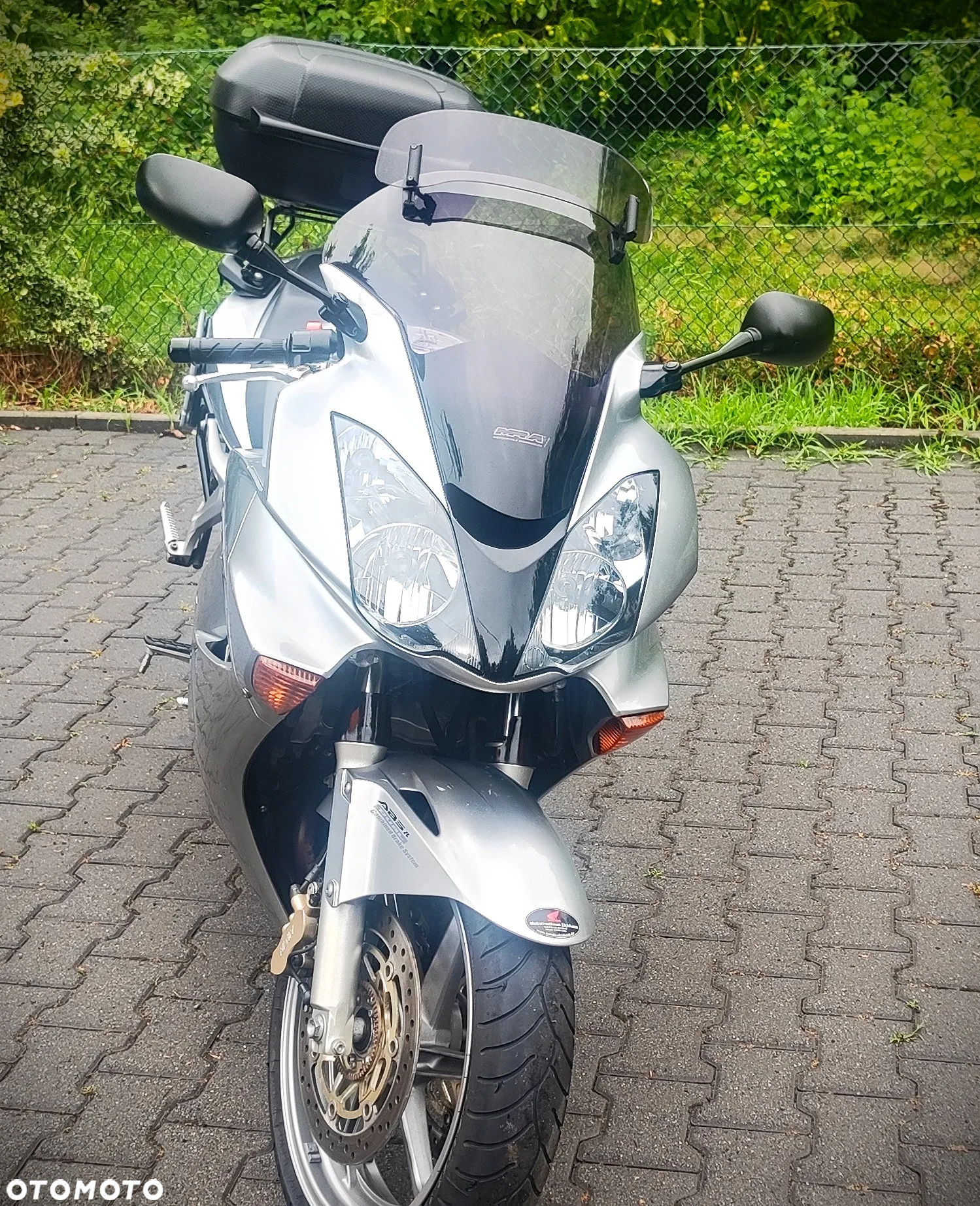 Honda VFR - 7
