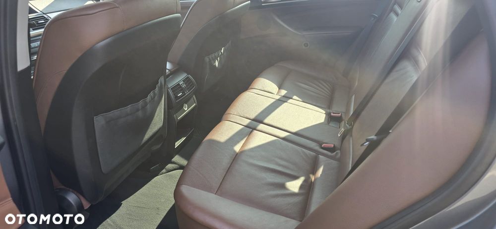 BMW X5 xDrive30d - 24