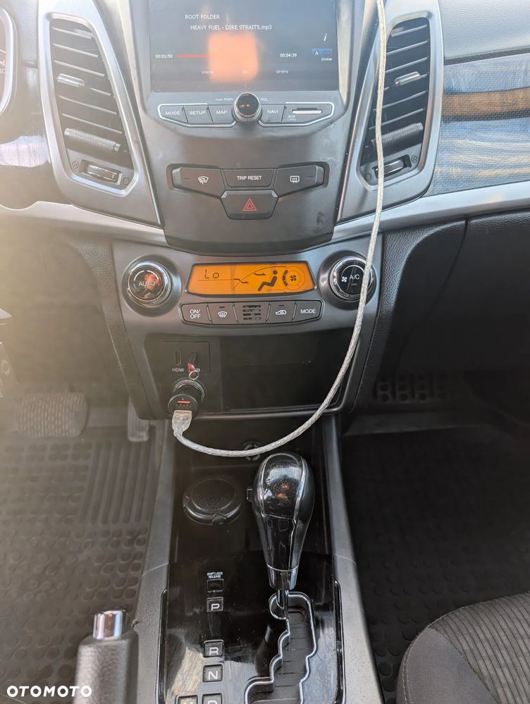 SsangYong/KGM Korando 2.0 Quartz 2WD - 14