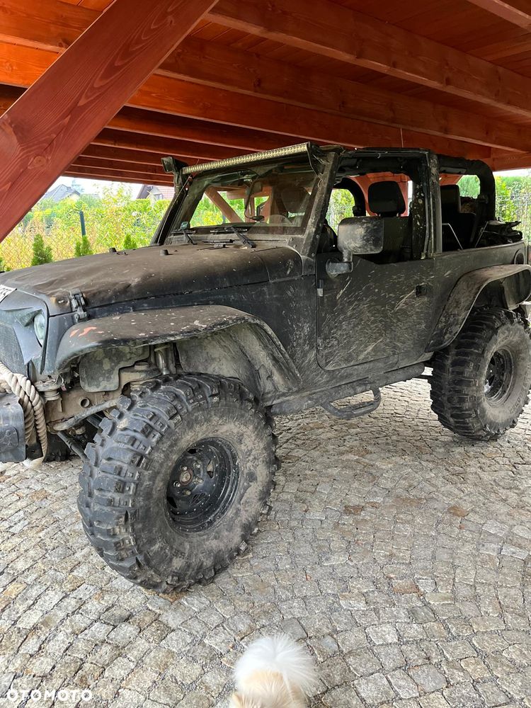 Jeep Wrangler - 5