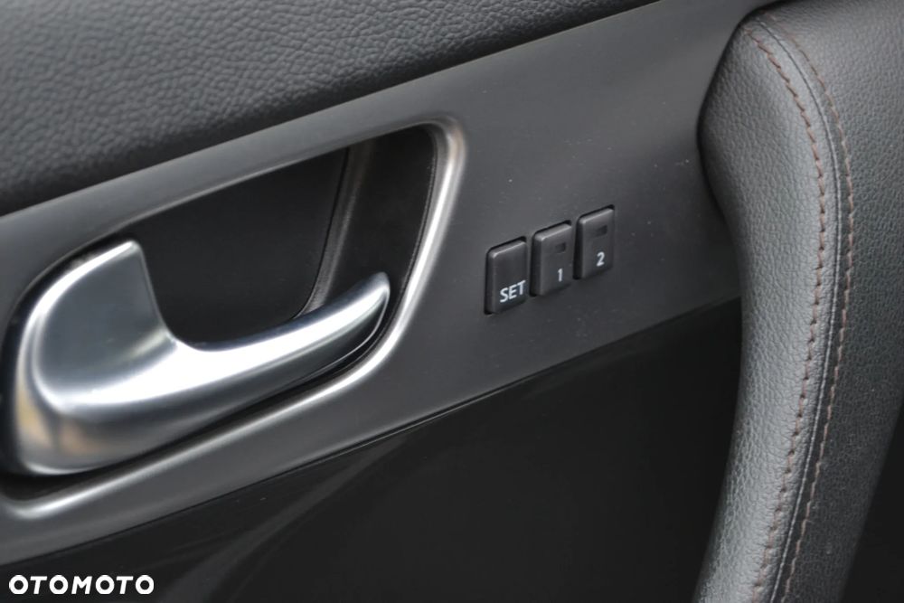 Infiniti FX FX30d AWD GT Premium - 16