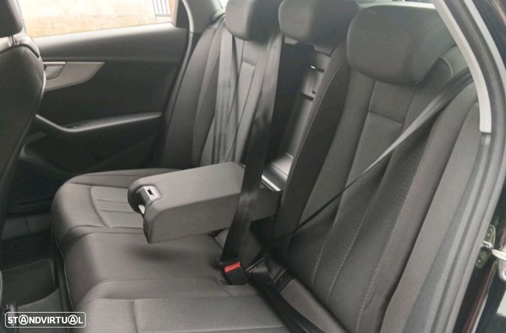 Audi A4 Avant 30 TDI S tronic - 6