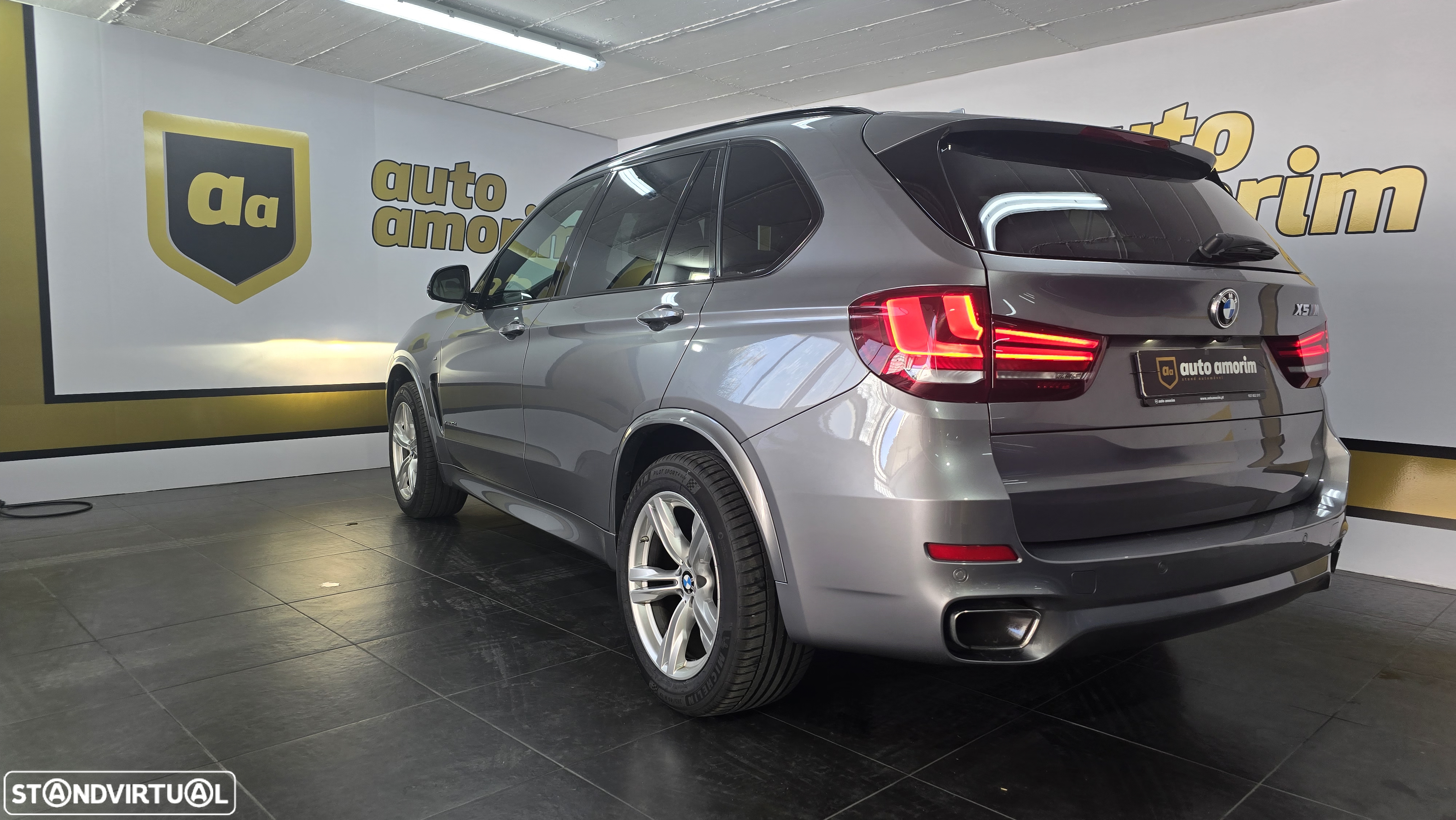BMW X5 30 d xDrive Pack M - 13