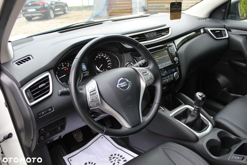 Nissan Qashqai 1.2 DIG-T Tekna - 14