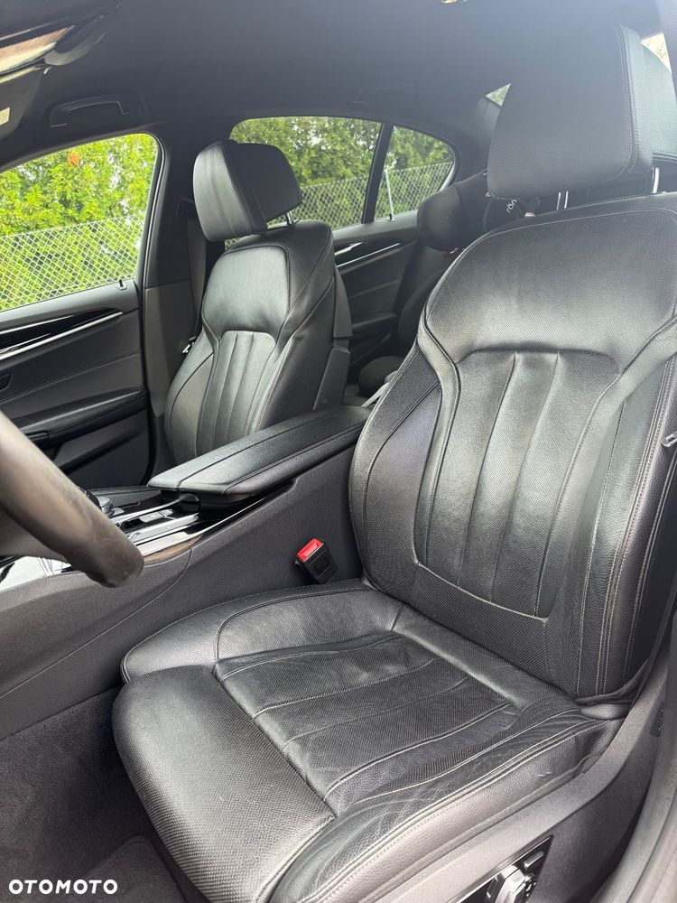 BMW Seria 5 530d xDrive M Sport sport - 20