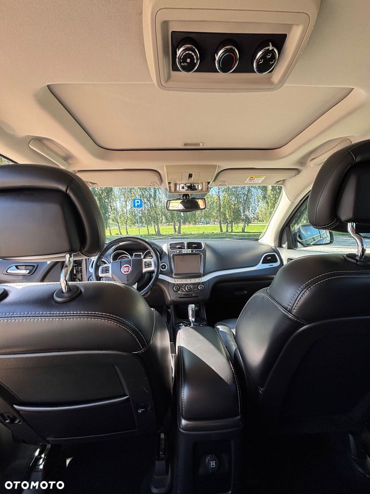 Fiat Freemont 2.0 Multijet Lounge AWD - 30