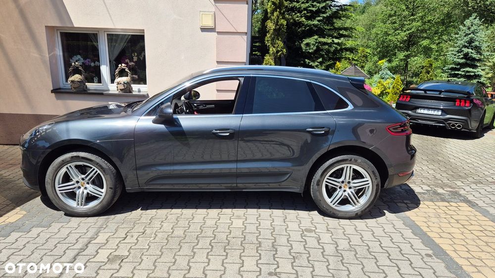 Porsche Macan - 25