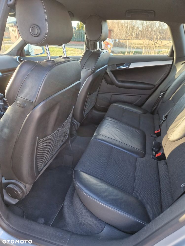 Audi A3 Sportback 2.0 TFSI S line Sportpaket - 9