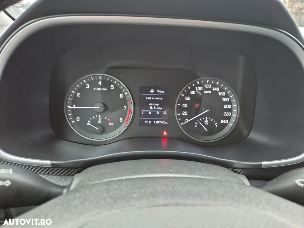 Hyundai Tucson 1.6 GDI 2WD 6MT Comfort - 13