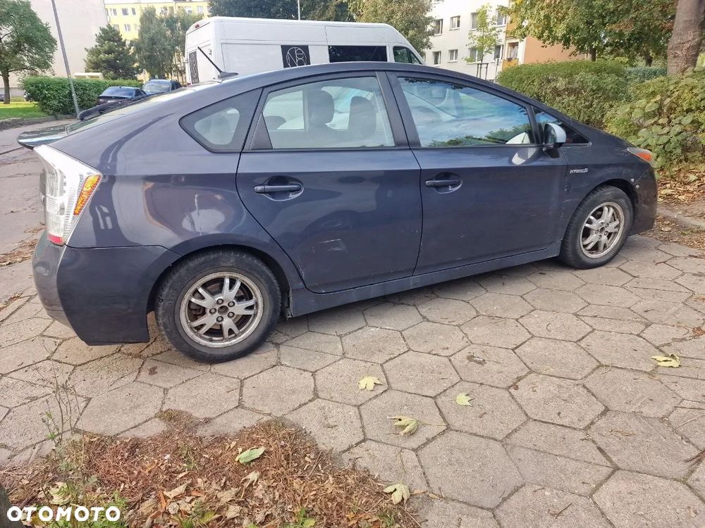 Toyota Prius 2010 photo 4