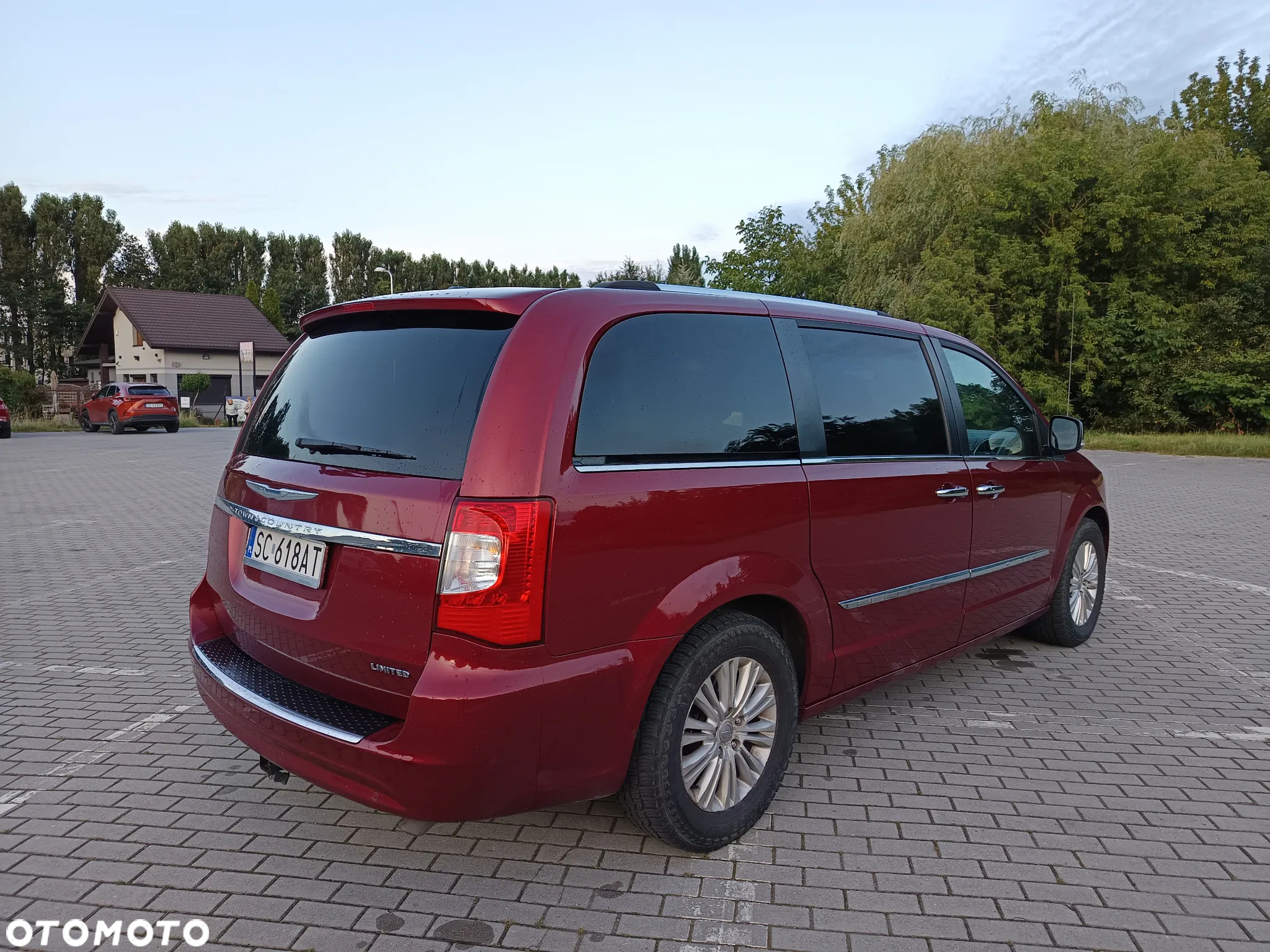 Chrysler Town & Country 3.6 Limited - 7