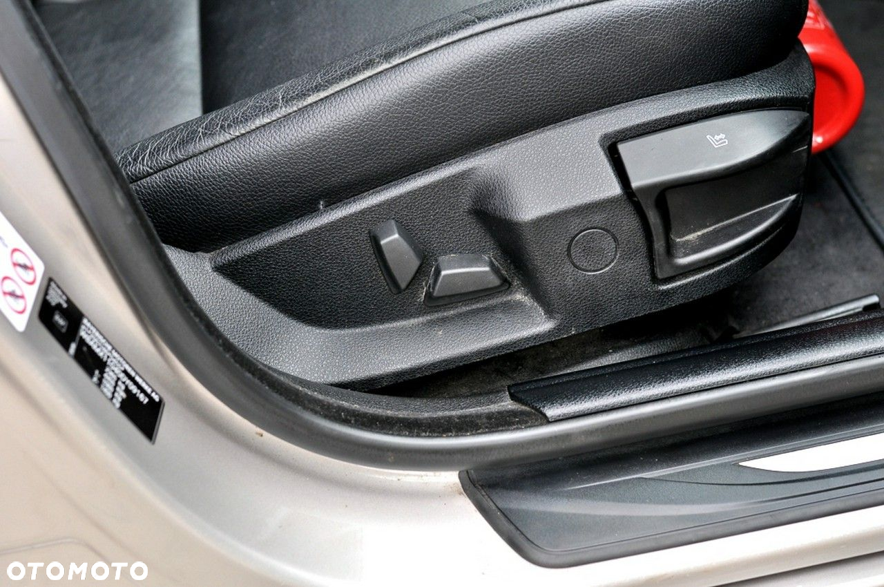 BMW Seria 5 - 11