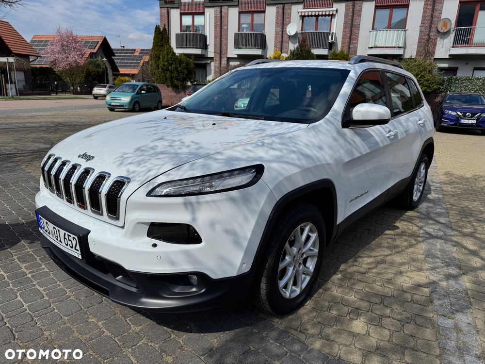 Jeep Cherokee - 26