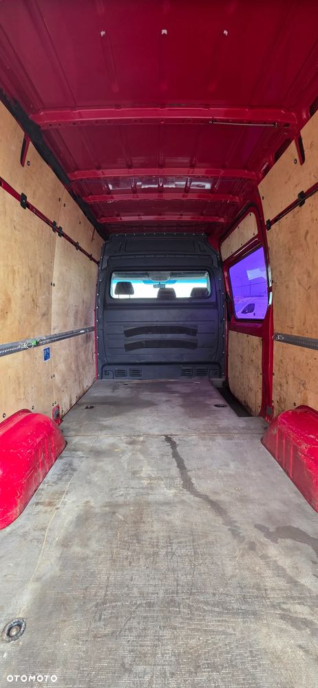 Mercedes-Benz Sprinter - 8