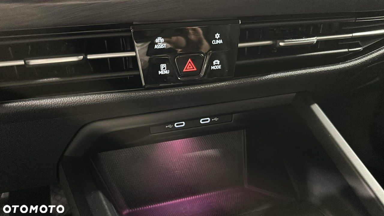 Volkswagen Golf - 19