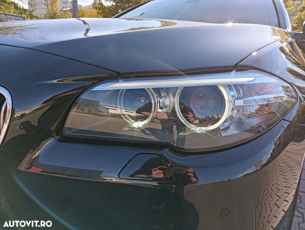 BMW Seria 5 520d xDrive Touring Aut. - 11