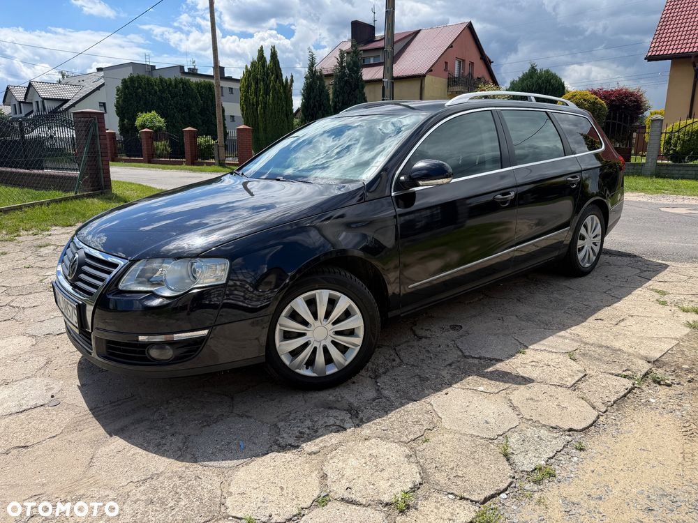 Volkswagen Passat 2.0 TDI Individual Chrom dunkel - 2