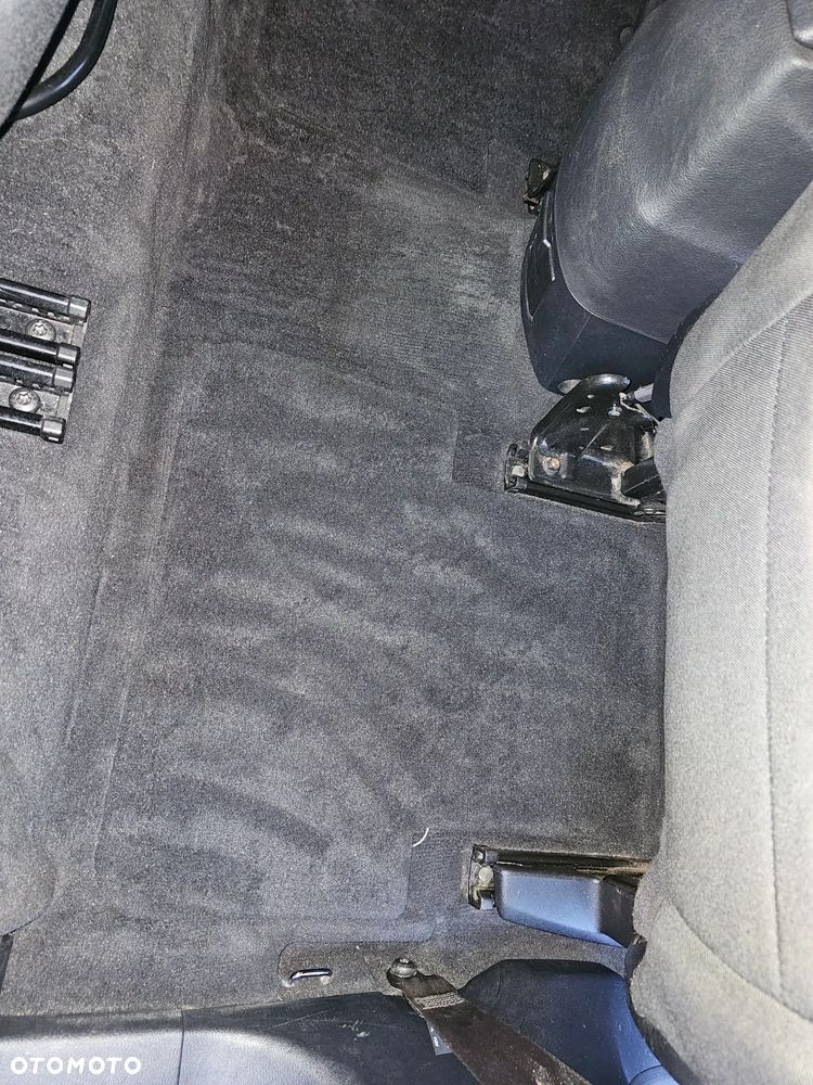 Ford S-Max 2.0 TDCi DPF Titanium - 23