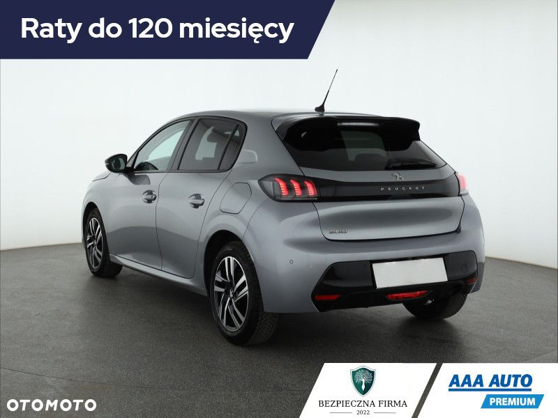 Peugeot 208 - 5