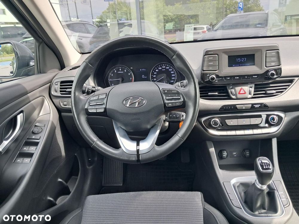 Hyundai i30 1.5 DPI Smart - 16