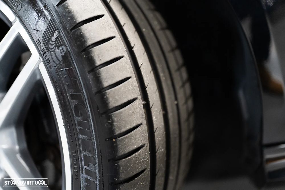 Mercedes-Benz E 300 BLUETEC Hybrid Avantgarde 107g - 16