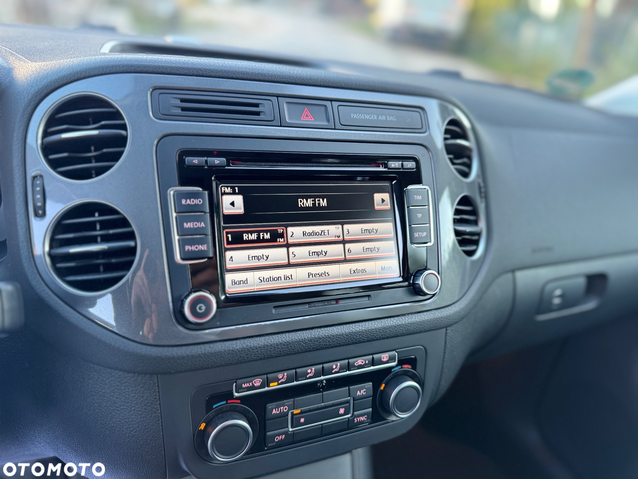 Volkswagen Tiguan - 15