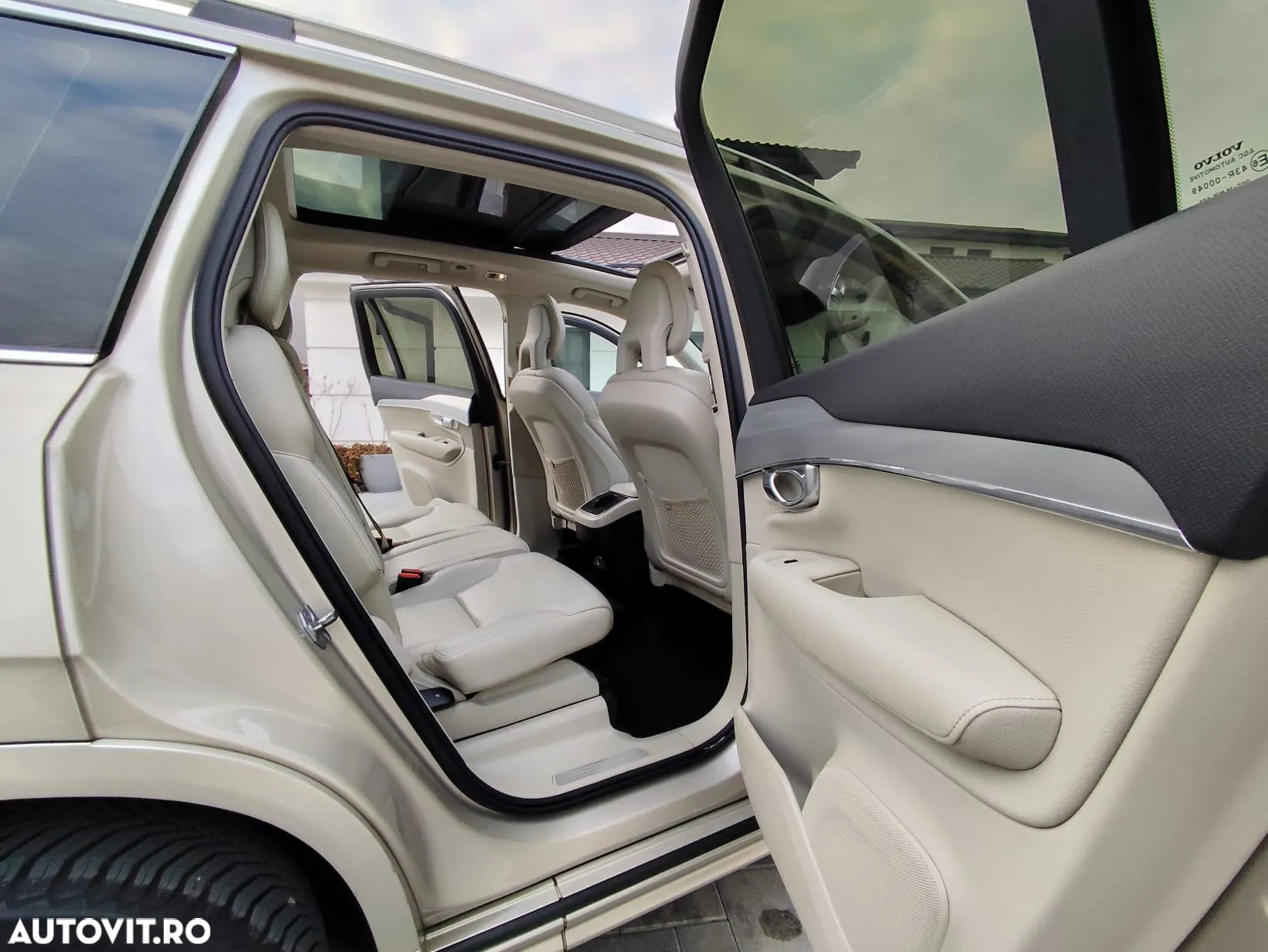 Volvo XC 90 - 6