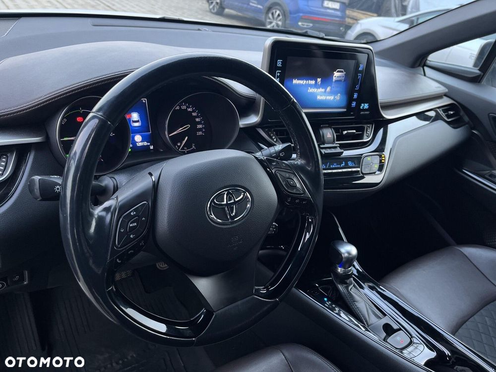 Toyota C-HR - 9