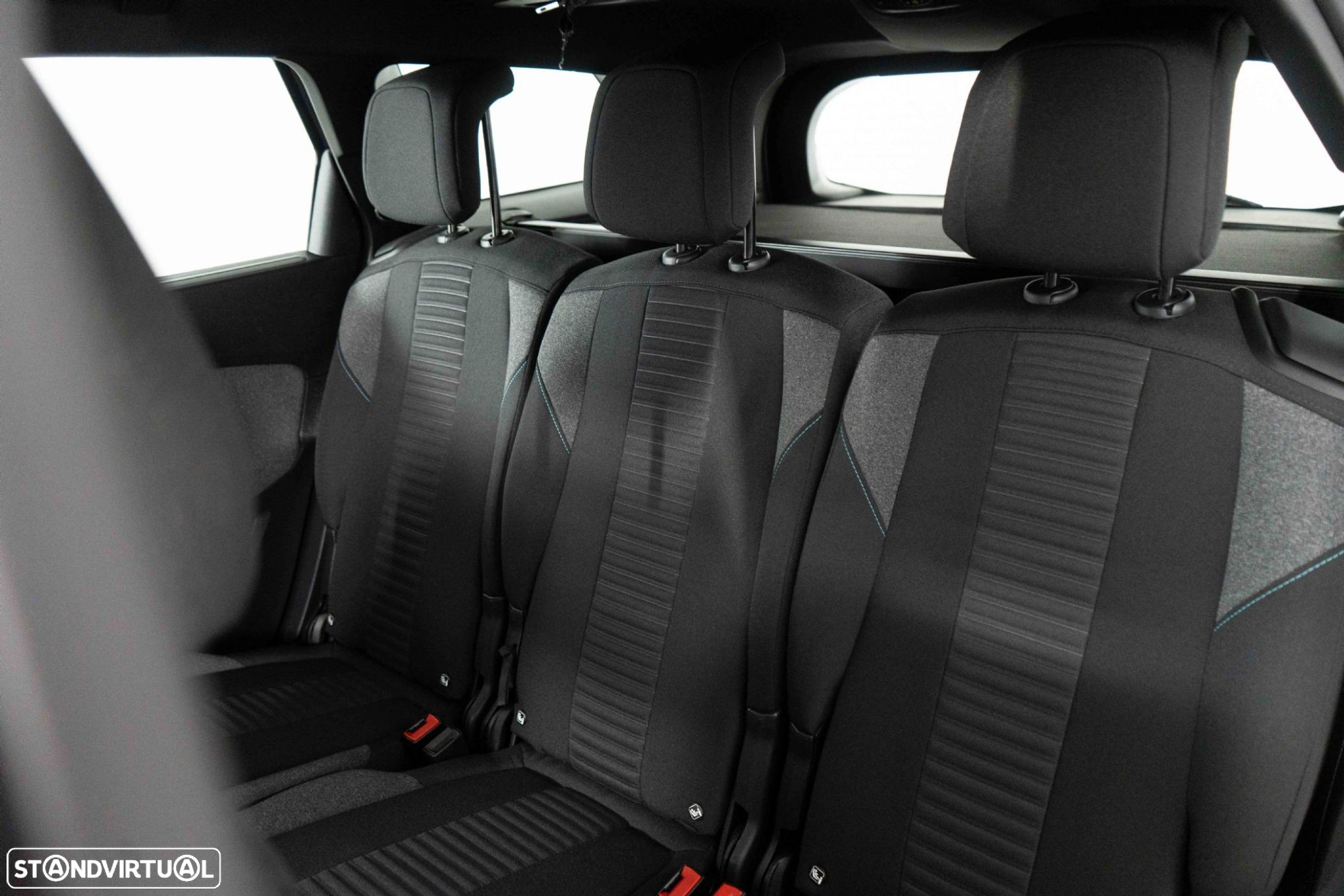 Peugeot 5008 1.2 PureTech Allure Pack EAT8 - 9