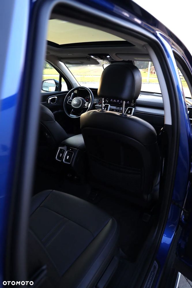 Kia Sorento - 37