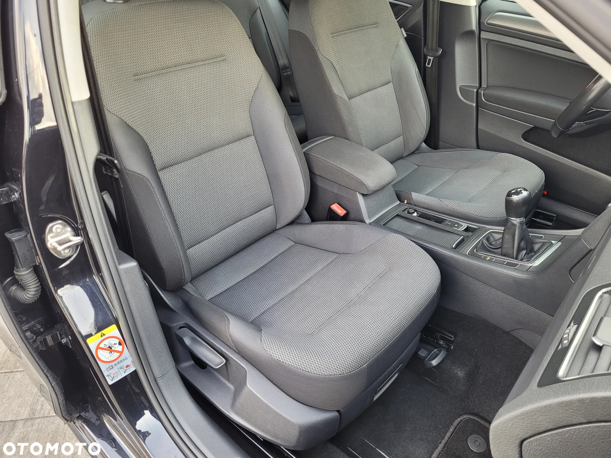 Volkswagen Golf VII 1.2 TSI BMT Trendline - 27