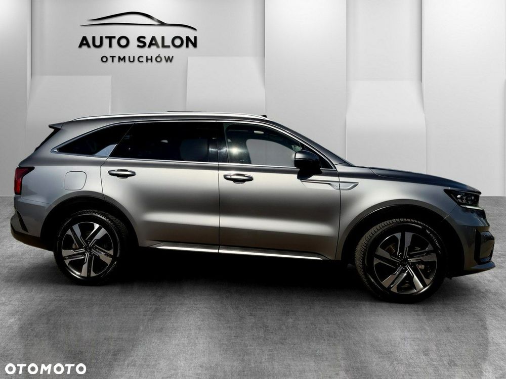 Kia Sorento - 4