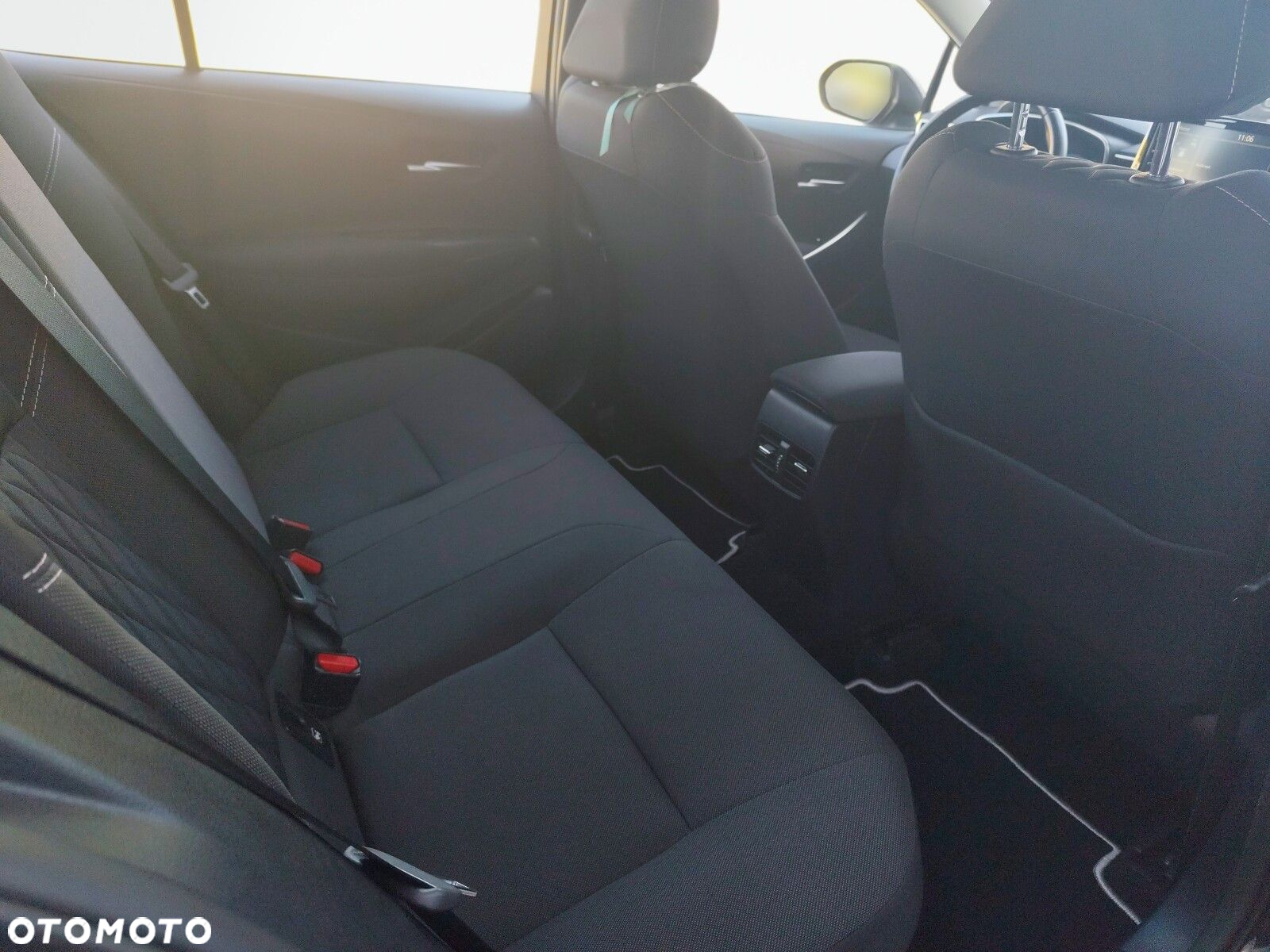 Toyota Corolla - 16