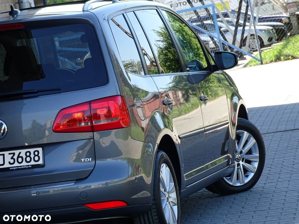 Volkswagen Touran 1.6 TDI DPF BlueMotion Technology DSG STYLE - 17