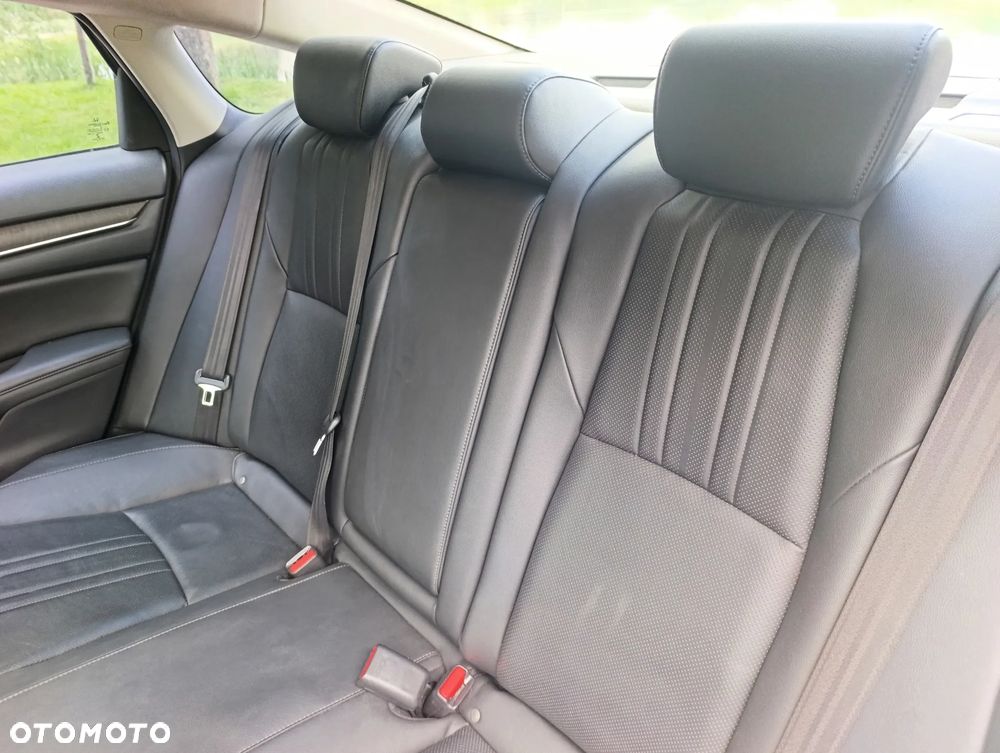 Honda Accord - 15