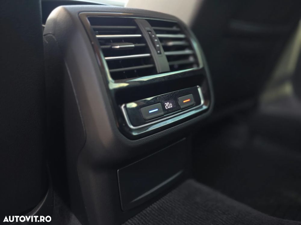 Volkswagen Passat 2.0 TDI DSG 4Motion Highline - 20