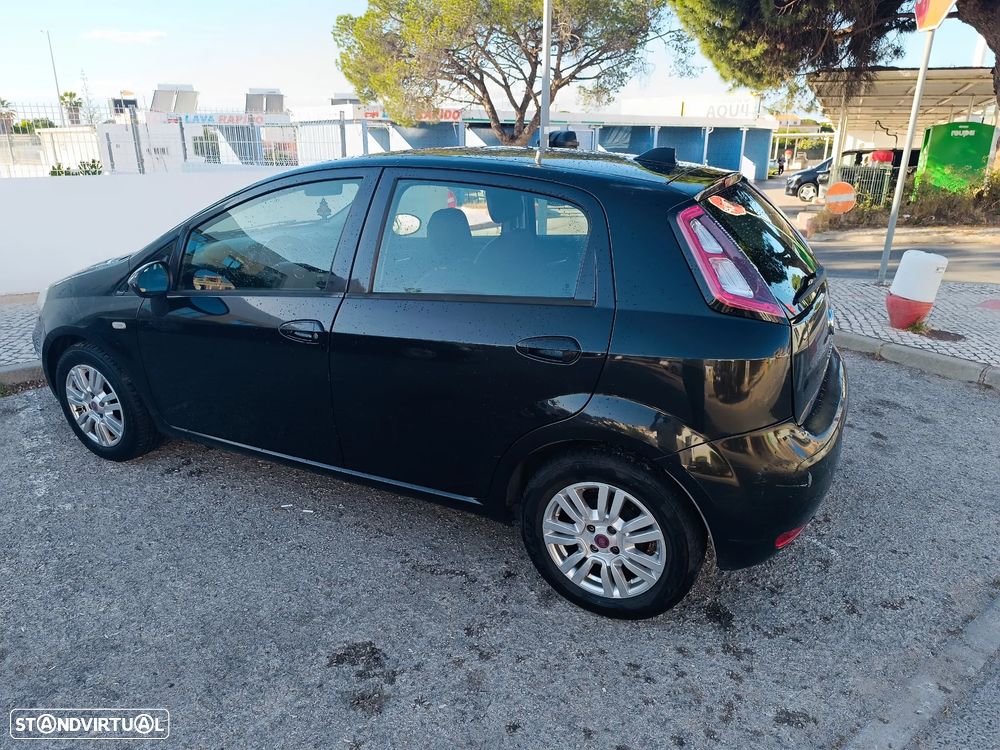 Fiat Punto 1.3 M-Jet Easy S&S - 22