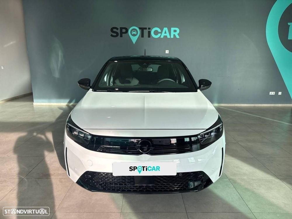 Opel Corsa 1.2 T GS - 2