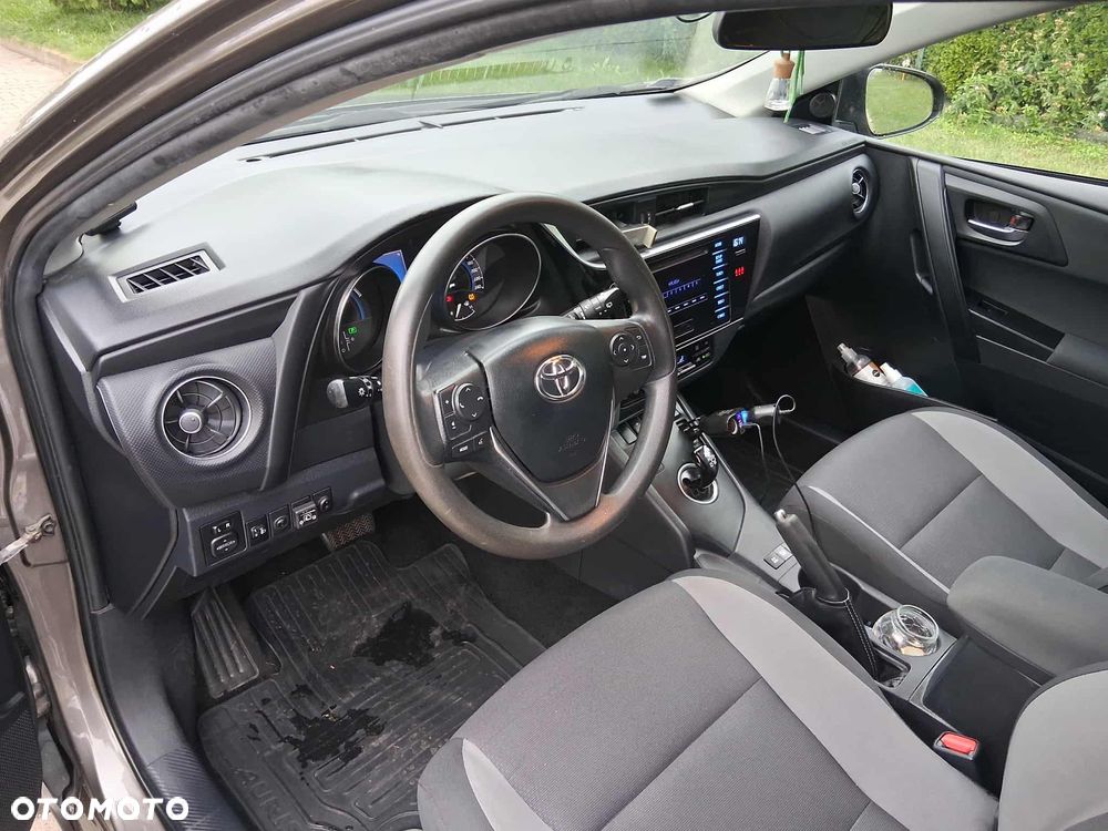 Toyota Auris - 7